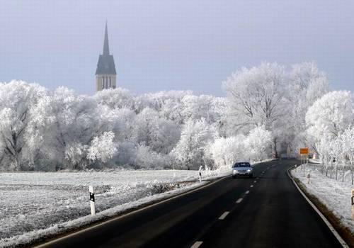 ortseingang im winter