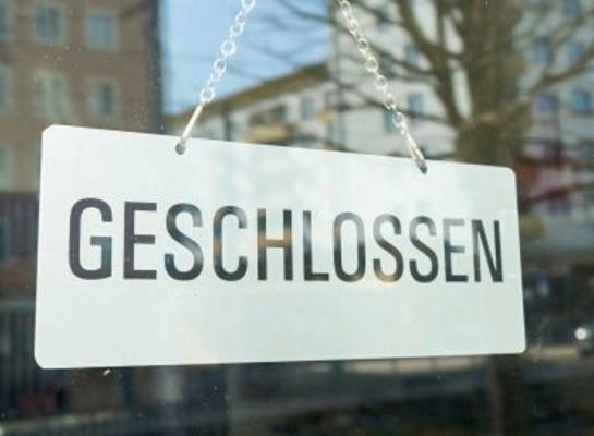 geschlossen schild